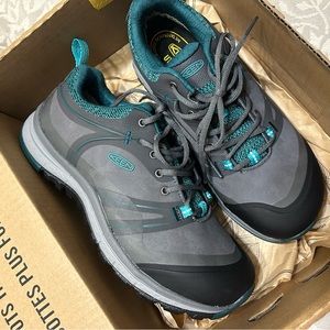 NWT Women’s Sedona Pulse Low Aluminum Toe Work Sneakers/Boots